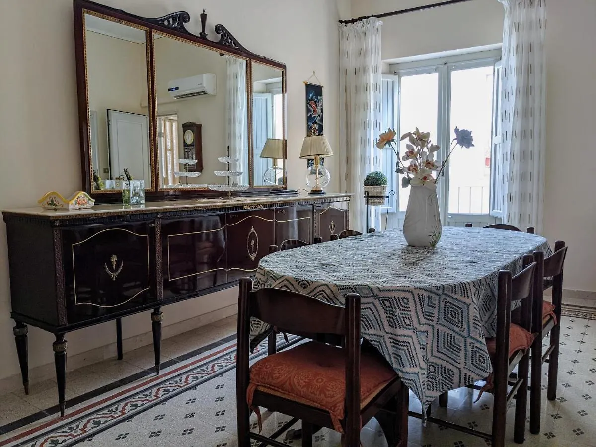 Apartment Appartamento Marino Centro Storico Con Terrazza Trapani